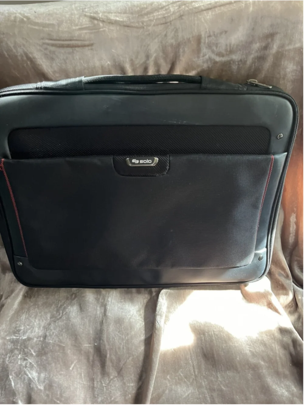 Solo Red Padded Laptop Computer Case BRAND NEW SEE PHOTOS , NICE